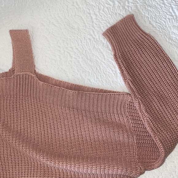 Polly & Esther Drop Sleeve Cut Out Cold Shoulder Sweater - Picture 5 of 7